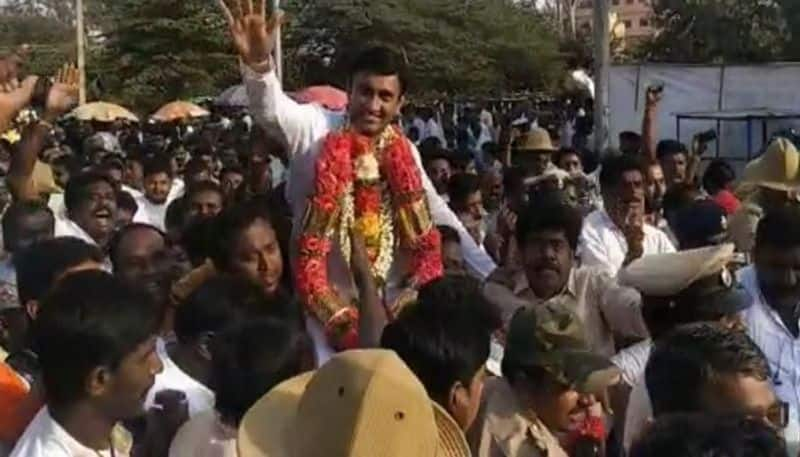 Minister Dr K Sudhakar Fallowers wins In chikkaballapur PLD Bank Poll