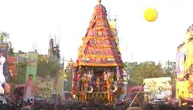 ap capital farmers protest at rathotsavam in amaravathi