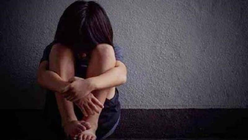 minor girl gang raped in vizag agency