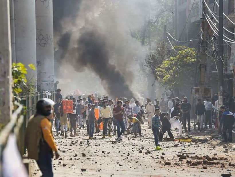 Violence in Delhi again: Head constable killed, DCP injured as clashes erupt in Maujpur