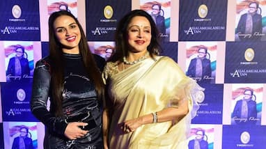 Esha Deol reveals mom Hema Malini told her not to give up on romance Esha Deol reveals mom Hema Malini told her not to give up on romance