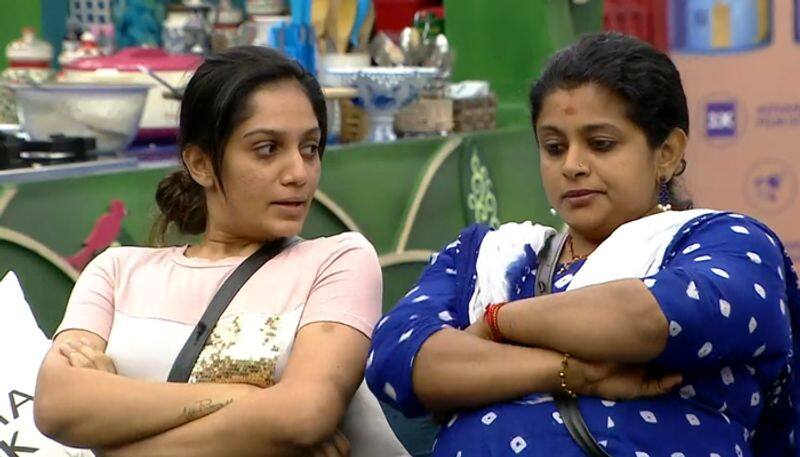 arya and veena jailed in bigg boss 2