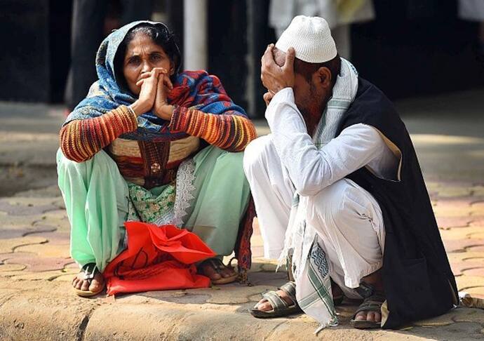 দোকানপাট খুলছে, দিল্লিতে পরিস্থিতি স্বাভাবিকের দিকে,  ১২৩ জনের নামে এফআইআর