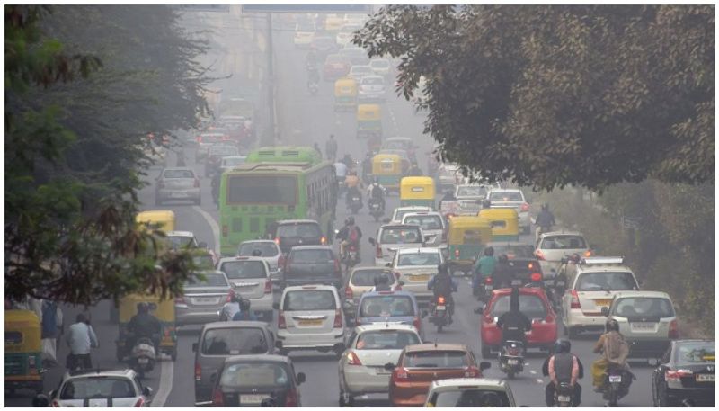 People in Delhi can live nearly 10 years more if air pollution reduced, says study