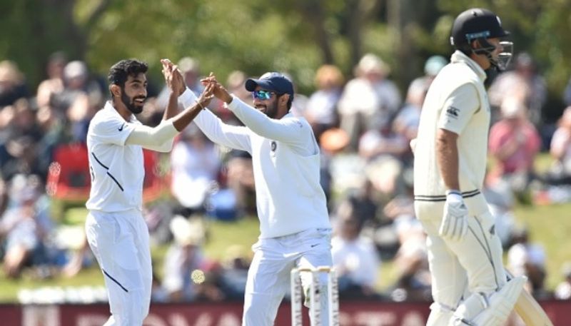 India vs New Zealand 2nd Test New Zealand all out at 235 runs in First Innings