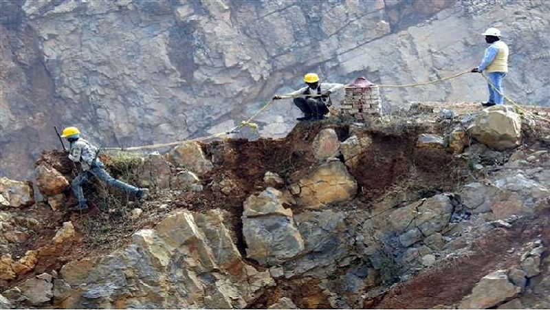 More Than 50 pc Quarries In Karnataka Are Illegal pod