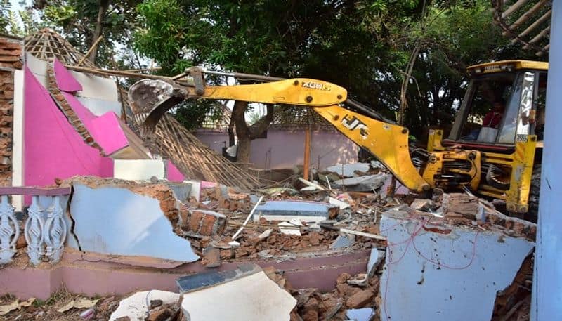 Clearing of Unauthorized Resorts In Virupapuragadde in Koppal District