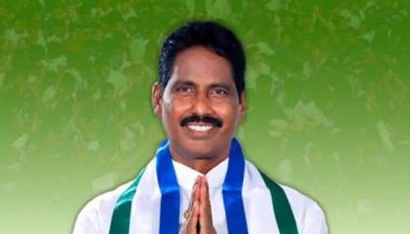 Nandikotkur mla arthur likely to resign his mla post