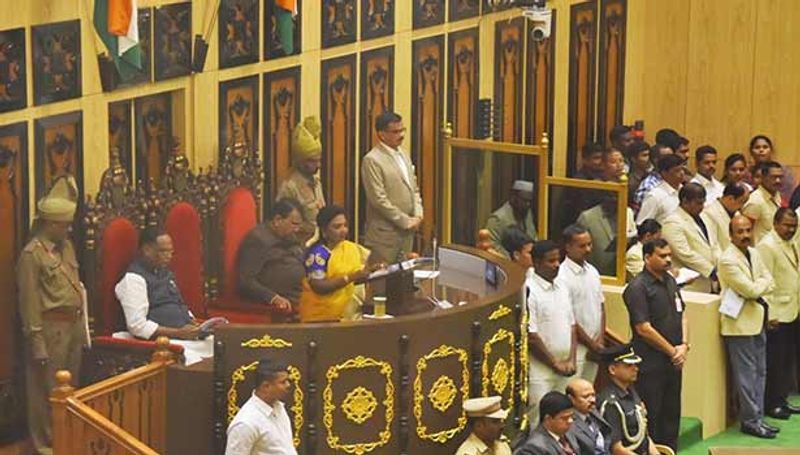 governor tamilisai quoted thirukural in Telangana assembly