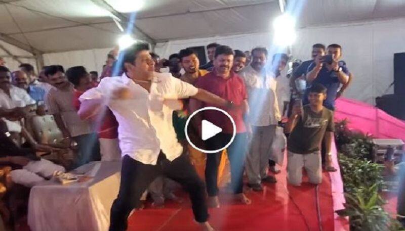 Sandalwood Star Shivarajkumar in honnali Hirekalmata Krishi Mela