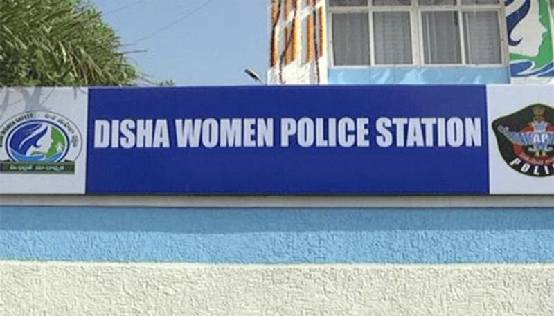 panchumarthi anuradha shocking comments on disha police stations