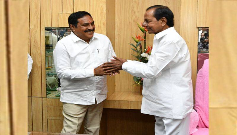 Minister Errabelli Dayakar Rao Praises CM KCR