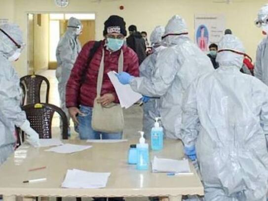 Corona's havoc: Half of closed North India, South India is also visible