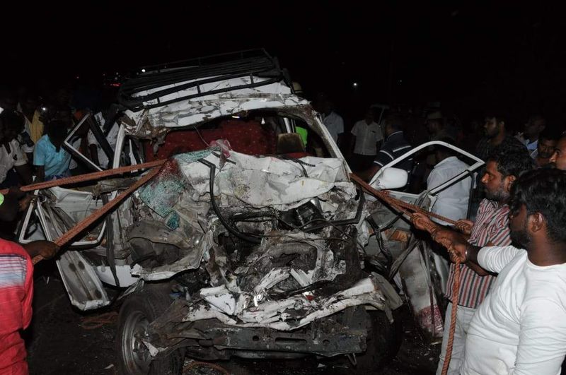 6 killed in an accident near namakkal