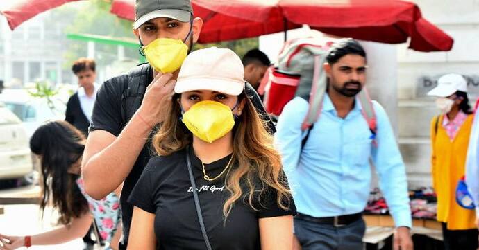 মহারাষ্ট্রে করোনা আতঙ্ক, মৃত ১, সরকারি দফতর বন্ধ রাখার সিদ্ধান্ত উদ্ধব ঠাকরের