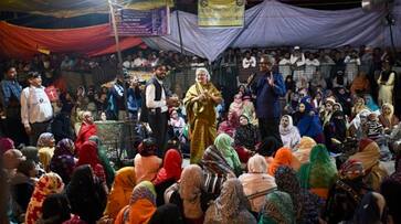 Defiant Shaheen Bagh protesters refuse to pay heed despite request by Delhi police