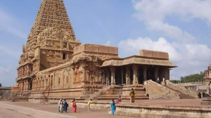 Sudden closure of the thanjai periya kovil