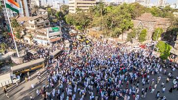 Coronavirus pandemic: Tamil Nadu Thowheed Jamath continues its anti-CAA protest outside Madras high court