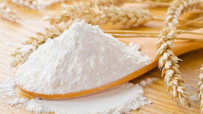 Corona lock down   wheat flour Shortage in Pakistan