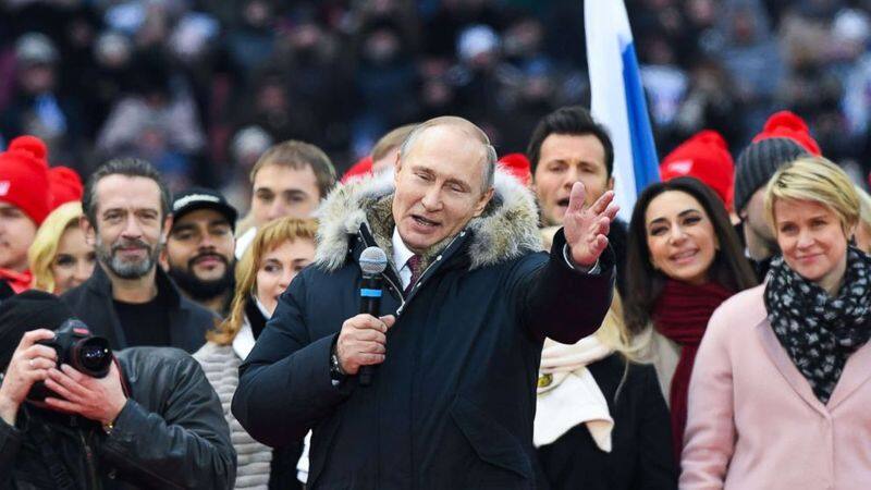 Russian president greeting for England prime minister Boris Johnson