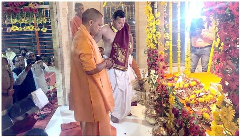 covid19 india lockdown yogi adityanath rama pooja at ayodhya photo story