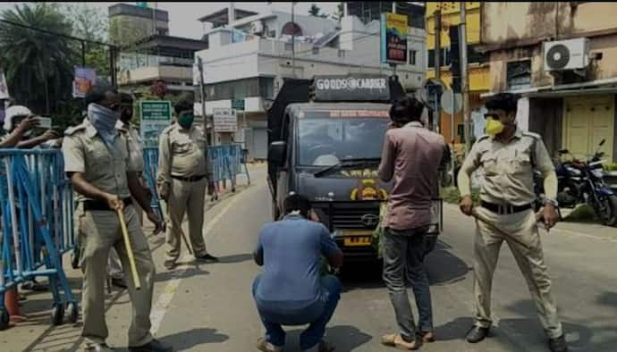 লকডাউন  না নেমে রাস্তায়, আইনভঙ্গকারীদের কান ধরে উঠবোস করাল পুলিশ