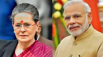 Coronavirus pandemic: Instead of extending unconditional support, Sonia Gandhi criticises PM Narendra Modi