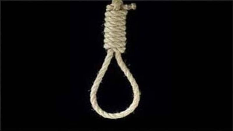 Man commits suicide as he dont get liquor in chikkamagalaur