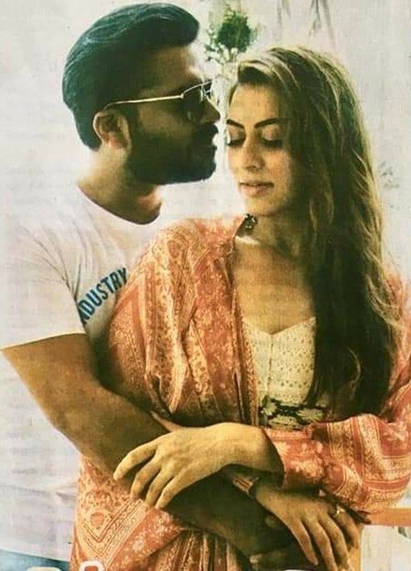 Simbu and Hansika Close Huge Photo in Maha Shooting Spot Going Viral