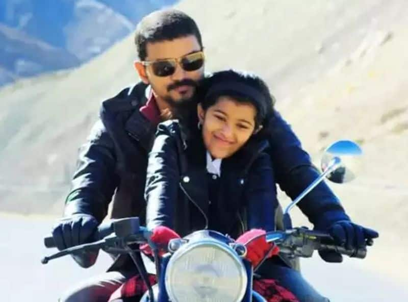 Thalapathy Vijay Daughter Divya Shasha Latest Photo Going Viral