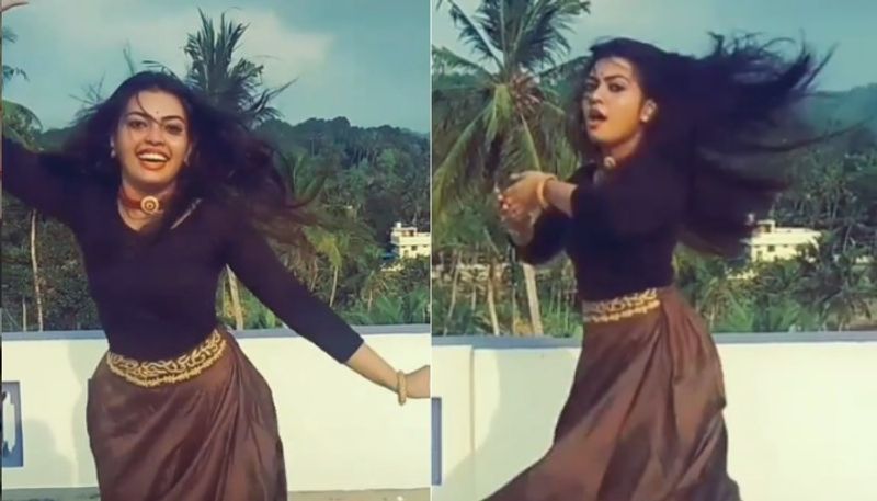 mridhula vijai shared dancing video of her quarantine time