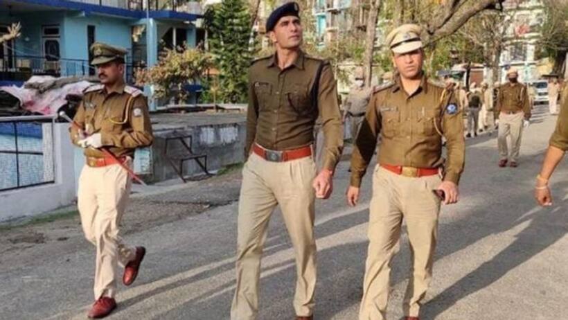 शब ए बारात में मुस्लिम रहें घर में , दिल्ली पुलिस ने दी सलाह