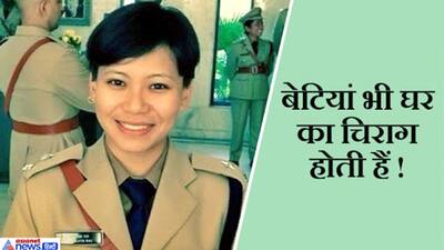 पिता की मौत के बाद बेटा बन मां को अकेले पाला...कड़े संघर्ष में IPS बनी गांव की ये गरीब बेटी