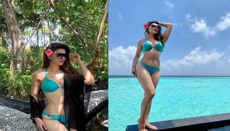 Actress urvashi rautela Shares hot pic and a beautiful message