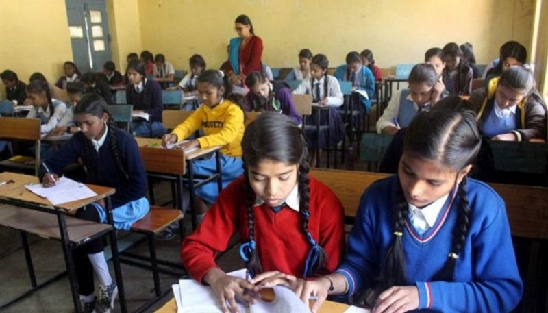 CBSE to promote all students from Classes 1 to 8 to the next grade Due Coronavirus