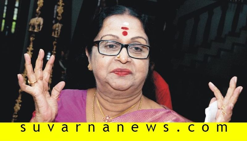 veteran actress B Saroja devi contributes 5 lakh  to CM Relief funds