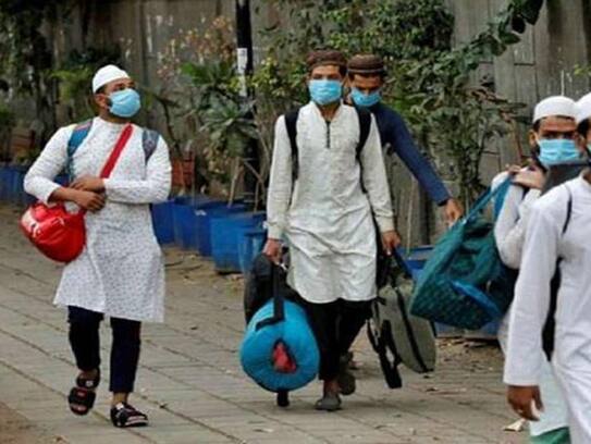 Alcohol caught in ambulance in Malda, West Bengal and people broke lockdown for prayers in Murshidabad