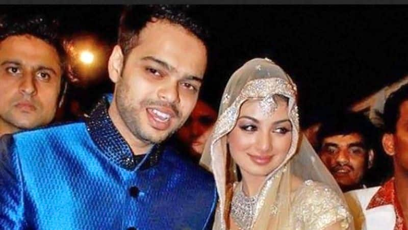 Ayesha Takia crossed the wall of religion for this person  got married at the age of 23