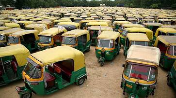 Taxi auto-rickshaw are returning to their original place