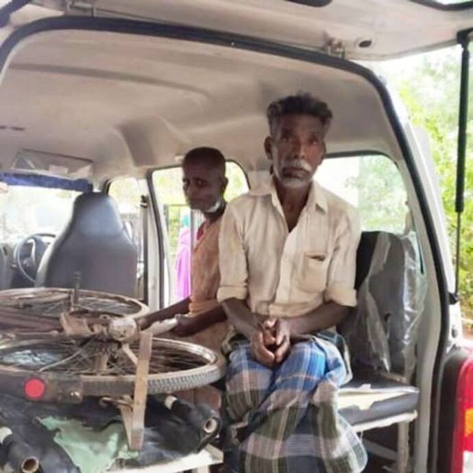 একালের 'সত্যবান', লকডাউনে ক্যান্সারে আক্রান্ত স্ত্রী নিয়ে ১৩০ কিলোমিটার সাইকেলে অতিক্রম