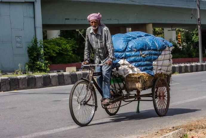 लॉक डाउन; बिहार में 20 अप्रैल से इन 27 जिलों को मिल सकती है राहत, लेकिन ये बड़ा काम करना जरूरी