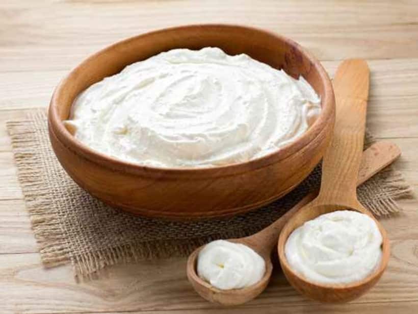 A glance at reasons you should include curd in your routine diet in winters