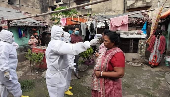 বাড়ি বাড়ি গিয়ে স্বাস্থ্যপরীক্ষা, উত্তরপাড়ায় থার্মাল স্ক্রিনিং শুরু করল পুরসভা