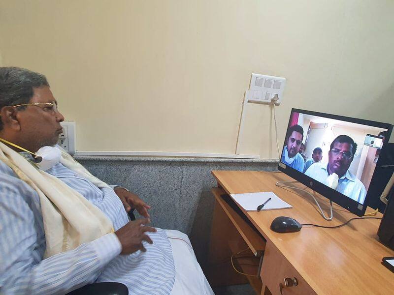 siddaramaiah video conference Meeting with badami taluk officers over Coronavirus