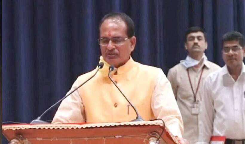 शिवराज सरकार कोरोना संक्रमितों को दिखाएगी फिल्म, जानें क्यों