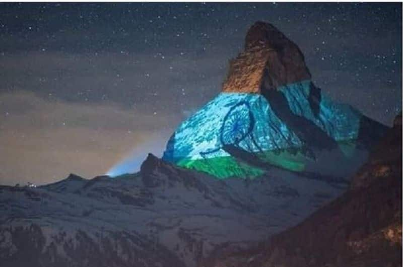 Fact check of Tricolor on Matterhorn to thank India for HCQ Supply