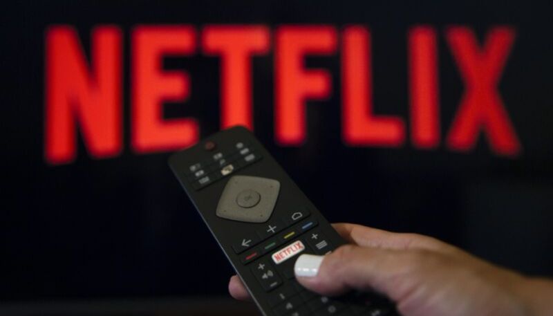 Netflix Offers Free Upgrade to Standard Premium Plans for First 30 Days in India