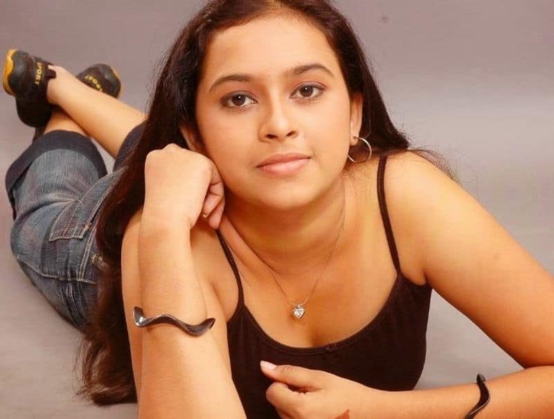 actress sri divya glamour hot photo shoot before acting