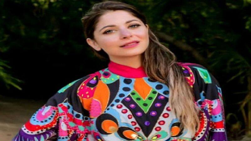 singer kanika kapoor about truth in corona virus