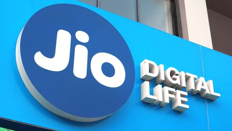 America based firm invests Rs 11367 crores in Reliances Jio Platforms